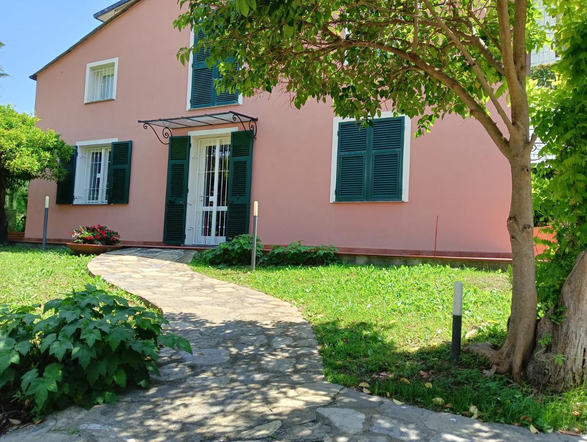 Villetta Con Giardino A Due Passi Dal Mare Imperia Exterior foto
