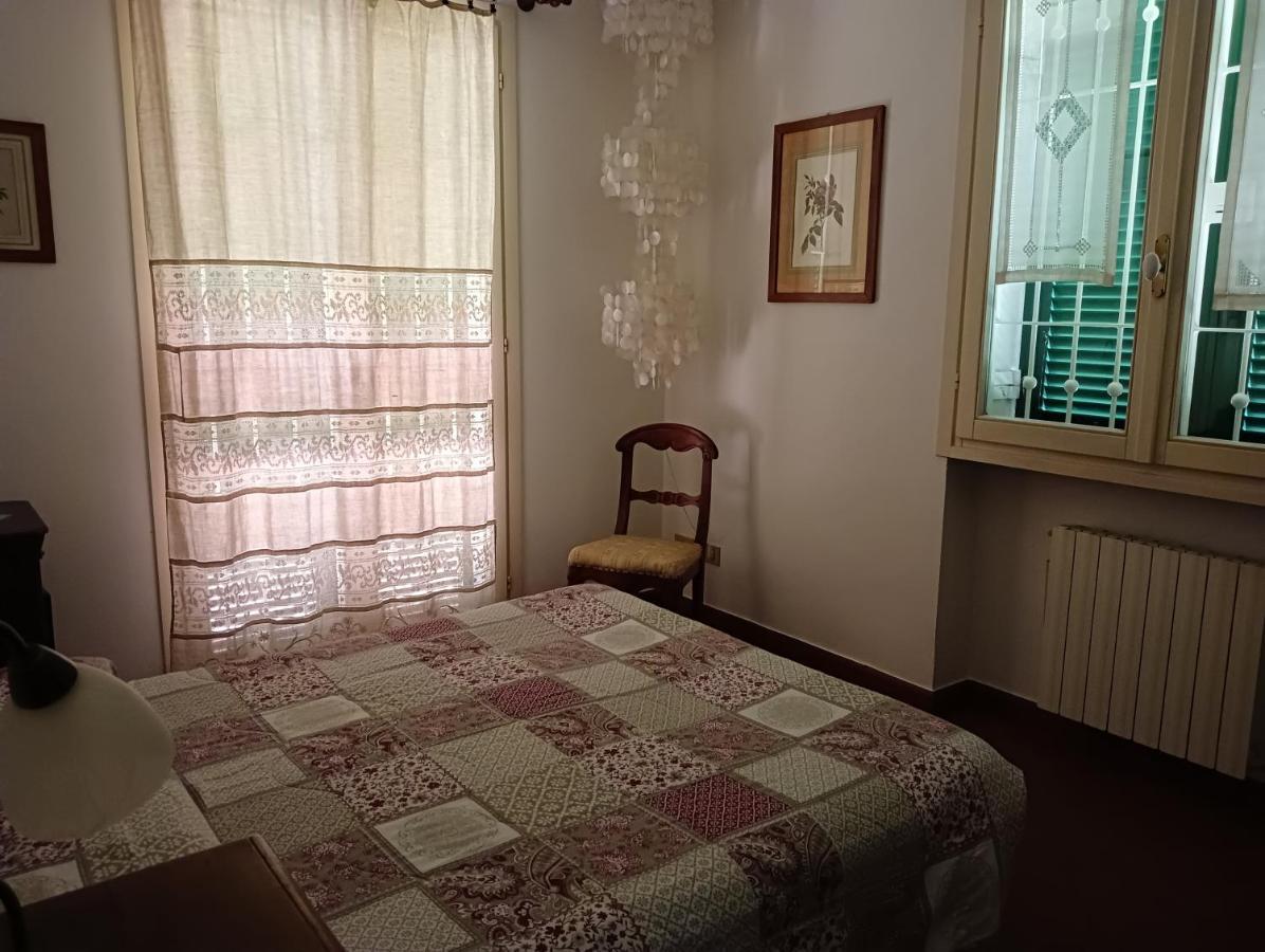 Villetta Con Giardino A Due Passi Dal Mare Imperia Exterior foto